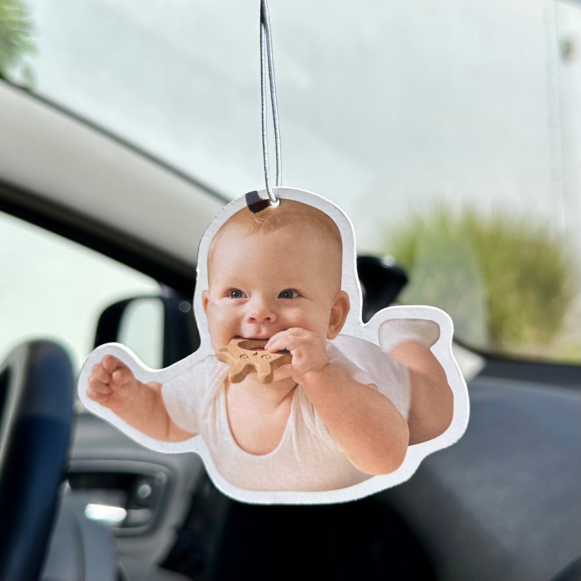 Egyedi autóillatosító